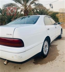 تۆیۆتا کراون